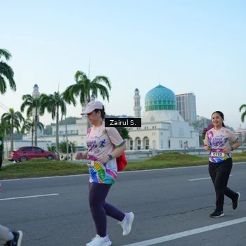 Runner Photo 6088534