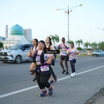 Runner Photo 6088561
