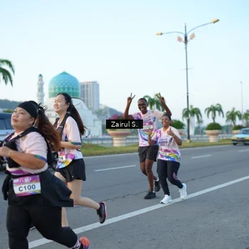 Runner Photo 6088567
