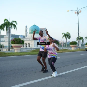 Runner Photo 6088586