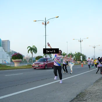Runner Photo 6088609