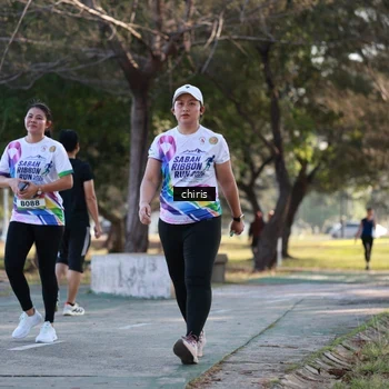 Runner Photo 6089825