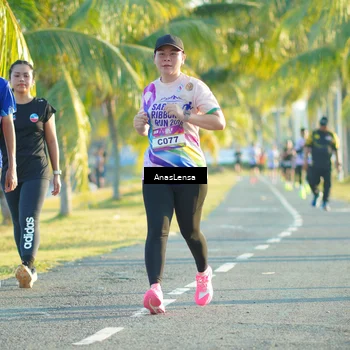 Runner Photo 6089910