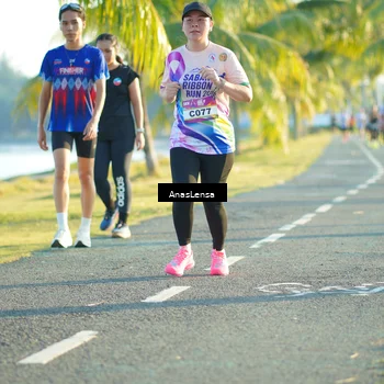 Runner Photo 6089912