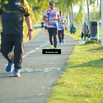 Runner Photo 6090154