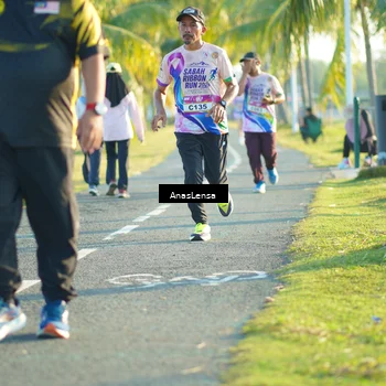 Runner Photo 6090172