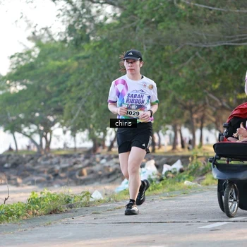 Runner Photo 6090213