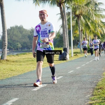 Runner Photo 6090222