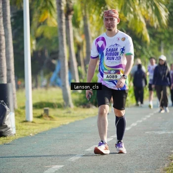 Runner Photo 6090236