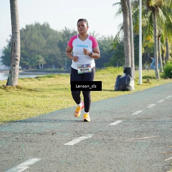 Runner Photo 6090263