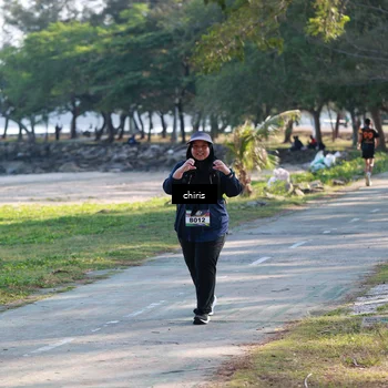 Runner Photo 6090270