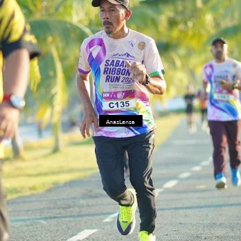 Runner Photo 6090312
