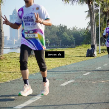 Runner Photo 6090317