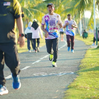 Runner Photo 6090320