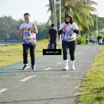 Runner Photo 6090326