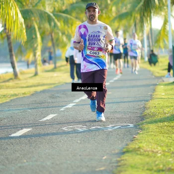 Runner Photo 6090410