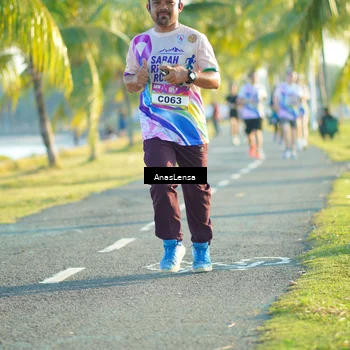 Runner Photo 6090427