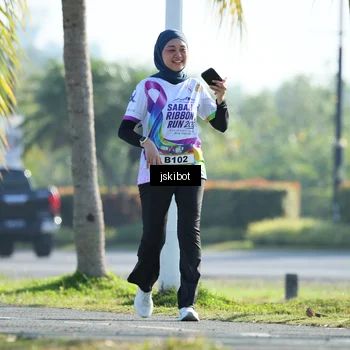 Runner Photo 6090461