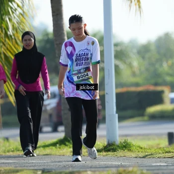 Runner Photo 6090500