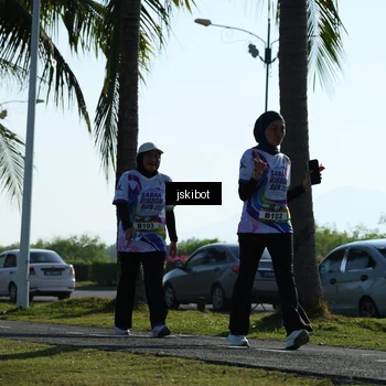 Runner Photo 6090521