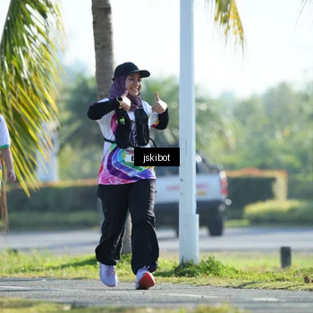 Runner Photo 6090524