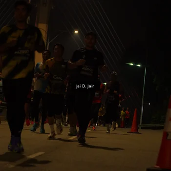 Runner Photo 6090549