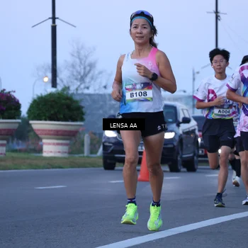 Runner Photo 6090553