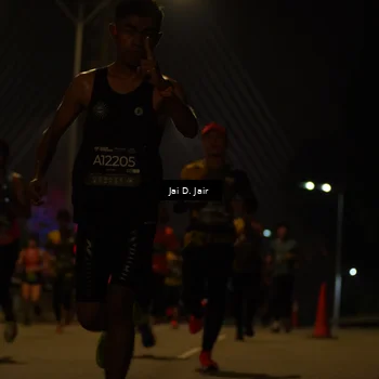 Runner Photo 6090575