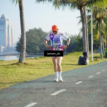 Runner Photo 6090600