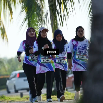 Runner Photo 6090608