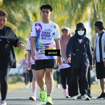 Runner Photo 6090618