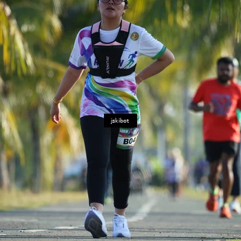 Runner Photo 6090673