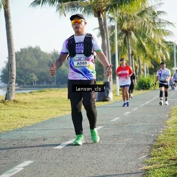 Runner Photo 6090683