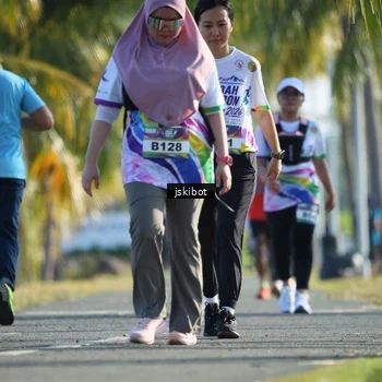 Runner Photo 6090686