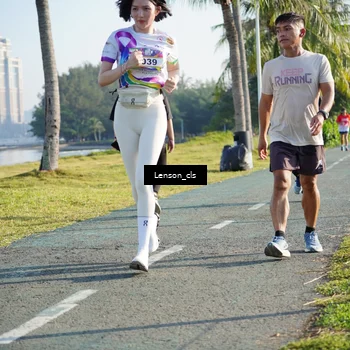 Runner Photo 6090690