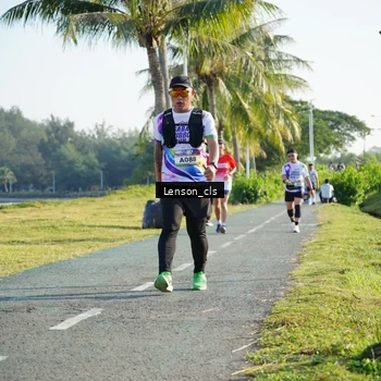 Runner Photo 6090712