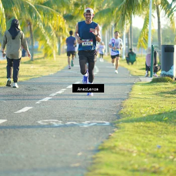 Runner Photo 6090752