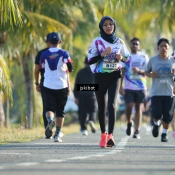 Runner Photo 6090759