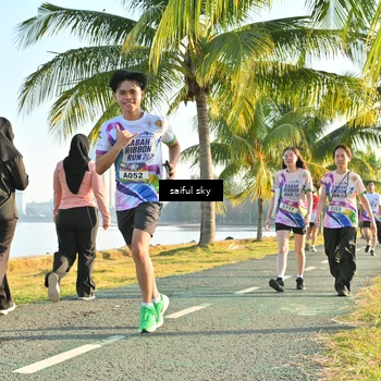 Runner Photo 6090810