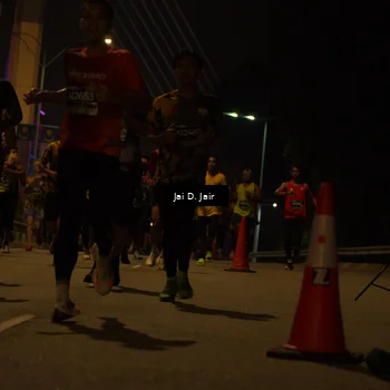 Runner Photo 6090832