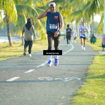 Runner Photo 6090838