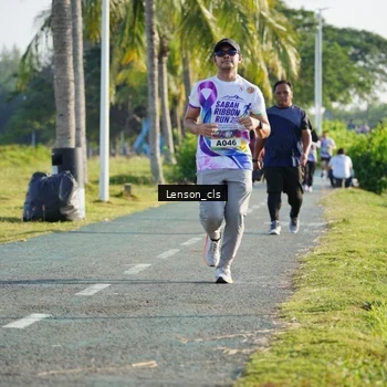 Runner Photo 6090844