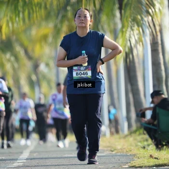 Runner Photo 6090863