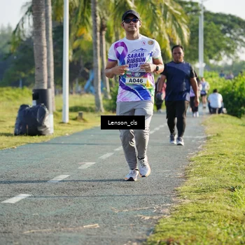 Runner Photo 6090880