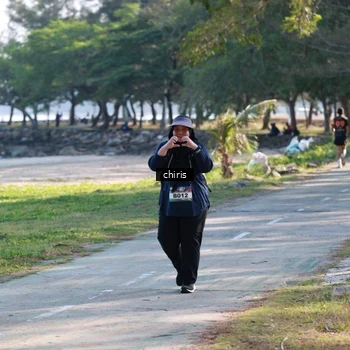 Runner Photo 6090916
