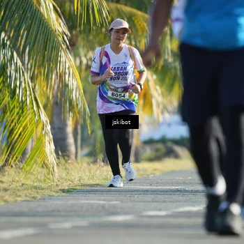 Runner Photo 6090945
