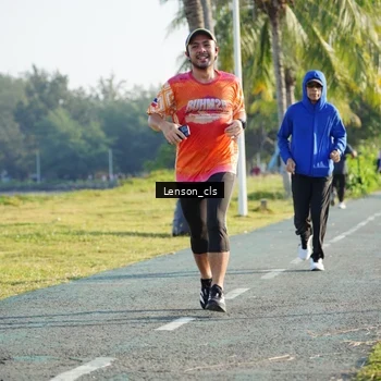 Runner Photo 6090973