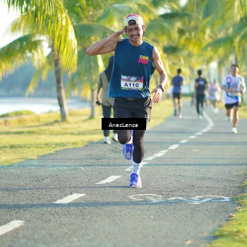 Runner Photo 6091055