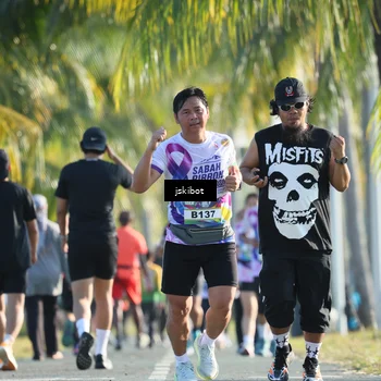 Runner Photo 6091132