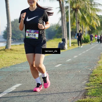 Runner Photo 6091143